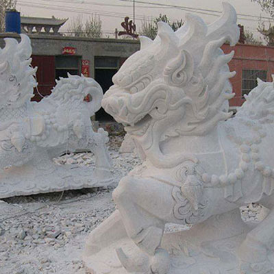 ʯ������